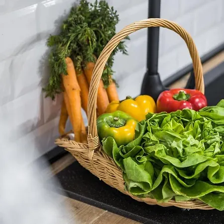 Cassa Antica With Outdoor Pool, Near Porec Tatil Evi