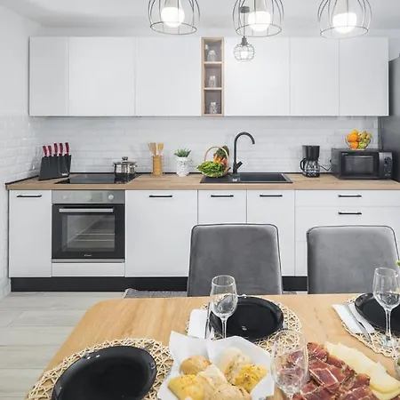 Semesterbostad Cassa Antica With Outdoor Pool, Near Porec *