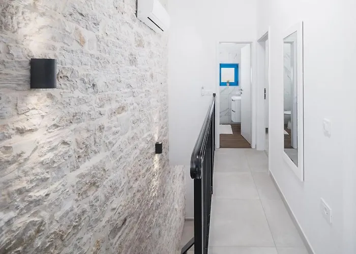 بيت للعطل Cassa Antica With Outdoor Pool, Near Porec *